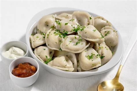  Pelmeni สุดยอดซอสเนื้อและไส้ห่อสุดละมุน