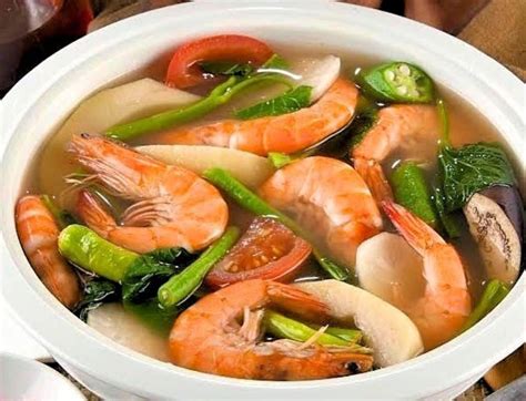  Sinigang na Hipon: An Explosively Sour and Comfortingly Savory Seafood Soup that Will Make Your Taste Buds Dance!